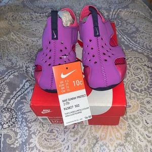 Nike toddler sandal Sunray protect